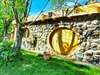 Лоджи Căsuța de Hobbit Perişani-5